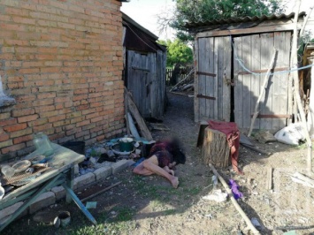 На Днепропетровщине мать увидела повесившегося сына и умерла от сердечного приступа