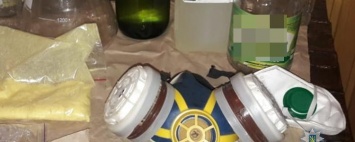 Бердянские полицейские выявили нарколабораторию в Киеве с амфетамином на 400 тысяч, - ФОТО