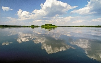 Запорожский фотограф показал завораживающий снимок Днепра (ФОТО)