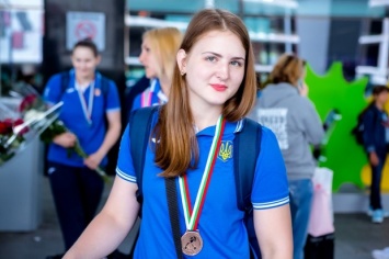 Спортсменка с Днепропетровщины привезла «боксерскую» бронзу с Чемпионата Европы