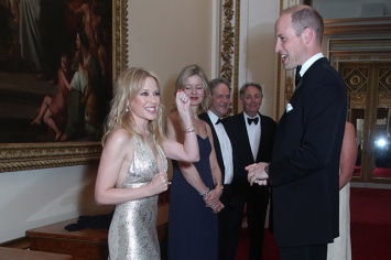 Кайли Миноуг стала почетной гостьей благотворительного приема в Букингемском дворце
