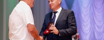 Рубежанский профессор удостоен почетного звания Заслуженный врач Украины