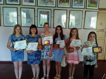 Учащихся Краматорской художественной школы стали лауреатами на международном фестивале-конкурсе
