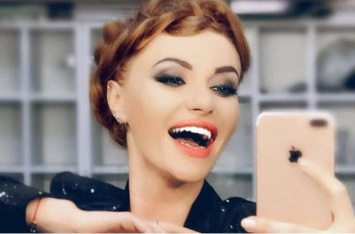 Украинская певица взбудоражила сети постельным фото