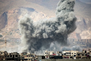 Коалиция во главе с США нанесла сокрушительный удар по армии диктатора Асада