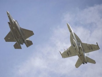 Авиаудар на востоке Сирии нанесли ВВС Израиля - источник в Вашингтоне