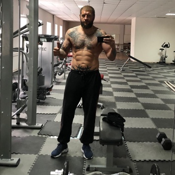 Александр Емельяненко не собирается в UFC