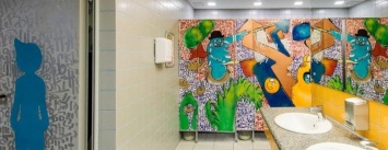 В одесском торговом центре появился креативный туалет, - ФОТО