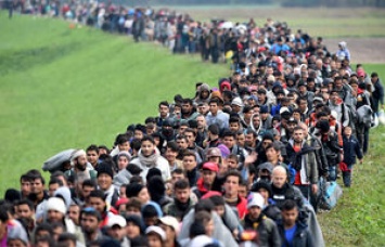 Лидеры ЕС срочно соберутся на саммит в Брюсселе, чтобы обсудить миграцию