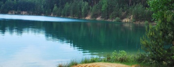 Голубые озера в Черниговской области станут платными