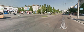 На перекрестке улиц Рокоссовского и Защитников Украины переделают светофоры