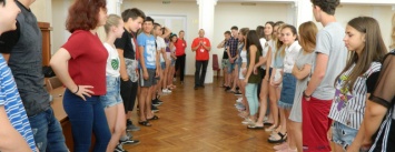 Слушатели Школы лидеров встретились с теми, кто стоит на страже здоровья в Черноморске