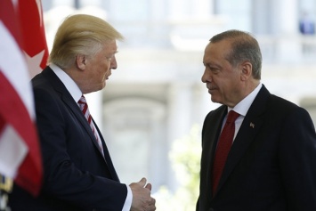 Эрдоган в ответ на аналогичный шаг Вашингтона вводит пошлины на товары из США