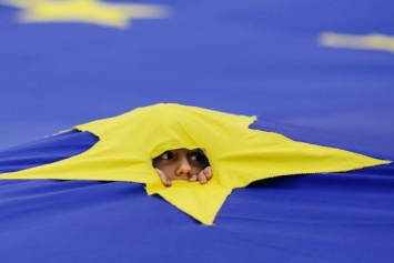 Комитет ЕС выступил против использования мемов