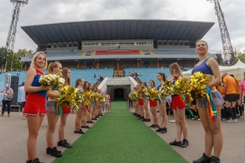 В Днепре стартовал чемпионат Европы по регби-7 среди женщин