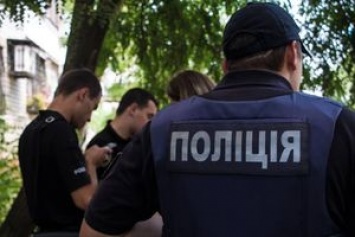 В Одесской области психически неуравновешенный мужчина бросил гранату, а затем стрелял по полицейским