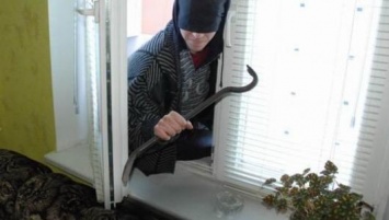 Правоохранители продолжают задерживать дачных воришек. Теперь - в Новгород-Северском