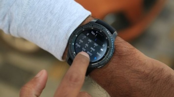 Специалисты сравнили Apple Watch 4 с Gear S4 и сказали, чего ожидать от новинок