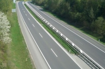 Французская компания поможет Украине подготовиться к строительству первых концессионных дорог