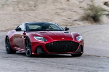 Спортивное купе Aston Martin DBS Superleggera раскрыли до премьеры
