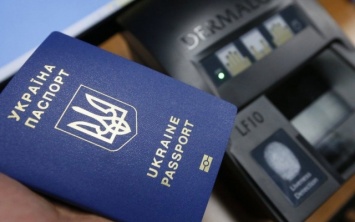 Теперь крымчане смогут получать биометрические паспорта в Олешках