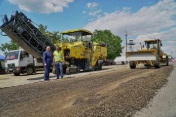 На трассе Одесса-Рени приступили к ремонту "печальноизвестного" участка