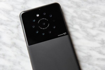 Light выпустит смартфон с девятью камерами