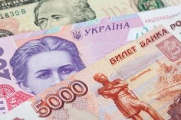 Гривна оказалась самой сильной валютой постсоветского пространства, а рубль - самой слабой