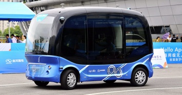 Будущее наступило: в Китае разработали для Японии беспилотные автобусы