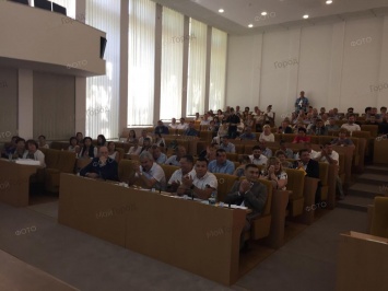 Николаевский облсовет собрался на внеочередную сессию: депутаты требуют отчет Москаленко и Савченко (ОНЛАЙН)