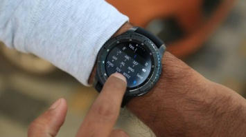 Часы Galaxy Watch от Samsung - какими они будут?