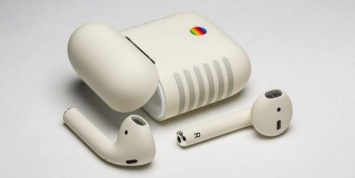 Появились AirPods Retro в стиле классического Macintosh