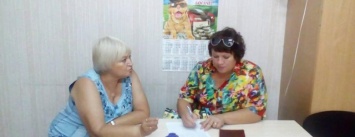 В Мирнограде представители «мобильного социального офиса» провели собеседование с жителями города
