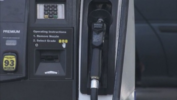 Хакеры отключили плату за бензин на заправках США