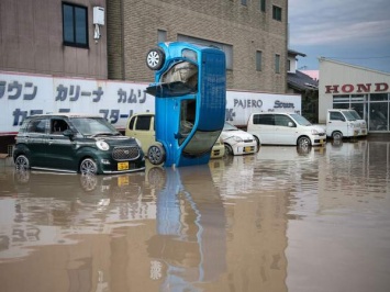 Наводнение в Японии: погибли более 100 человек, 80 пропали без вести