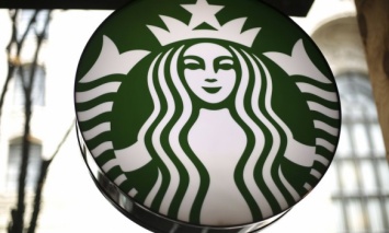 Starbucks устранит все пластиковые соломинки в своих заведениях