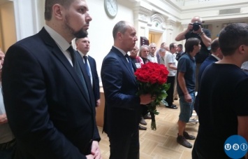 Парубий на церемонии прощания с Левком Лукьяненко: Мы продолжим создавать ту Украину, о которой он мечтал
