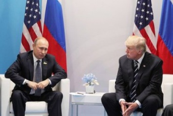 Порошенко пожелал Трампу успехов в переговорах с Путиным