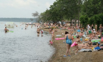 В Украине на 114 пляжах запрещено купание, обнародован полный список