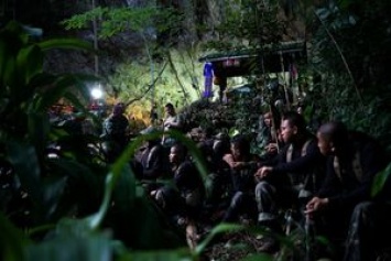 Таиландскую пещеру, где потерялись и застряли 12 детей, хотят сделать туристической достопримечательность