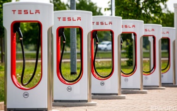 Tesla построит в Китае завод для массового выпуска электрокаров