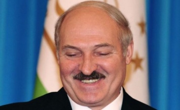 Лукашенко с Повалий спели украинскую песню (Видео)