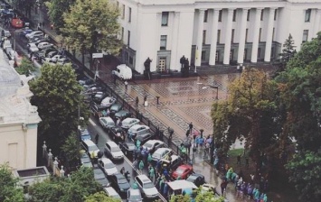 Пробки в Киеве достигли восьми баллов