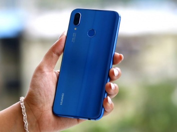 Huawei Nova 3: китайский флагман с четырьмя камерами