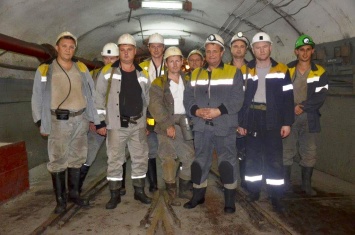 В шахтоуправлении Павлоградское лава-«отличница» набирает обороты