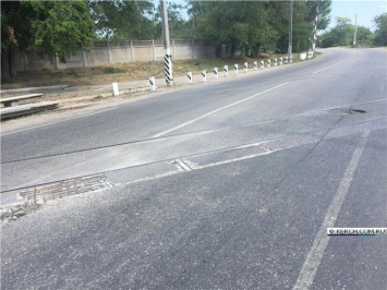 Керчанин обозначил опасный участок дороги в районе Войкова