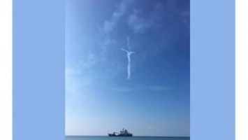 «Распятие Иисуса Христа»: В небе над Флоридой появился апокалиптический знак