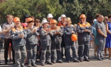 Борис Филатов поздравил работников Днепровского металлургического завода с профессиональным праздником