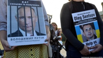 В Кремле отреагировали на обращение матери Сенцова к Путину