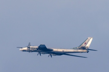 В пятницу ВВС России четыре раза вторгались в небо Южной Кореи